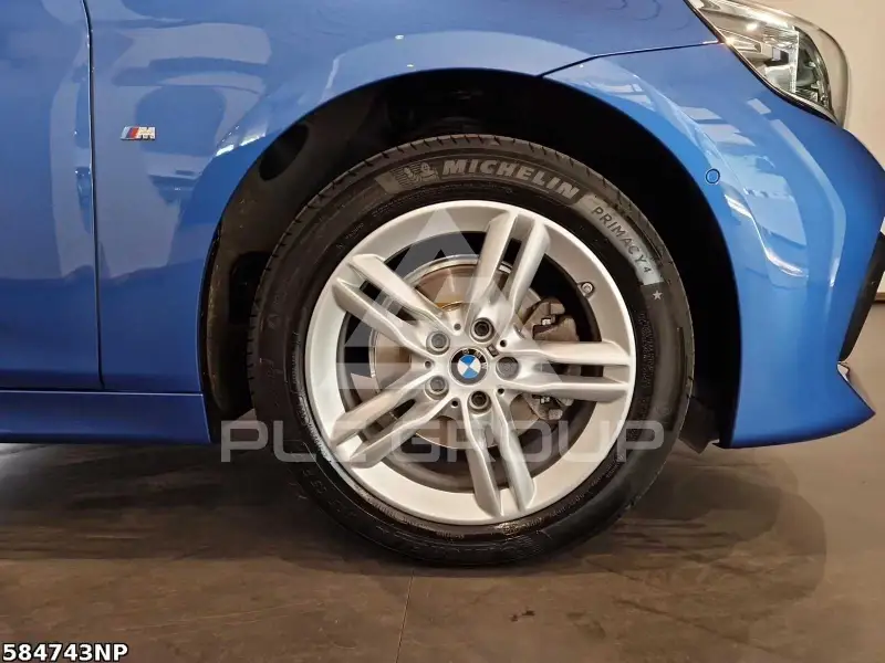 2020 BMW 218