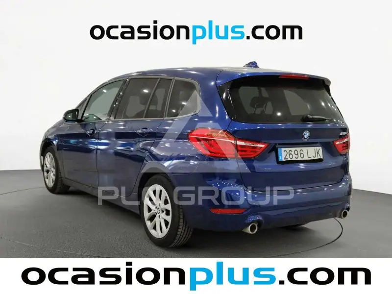 2020 BMW 218