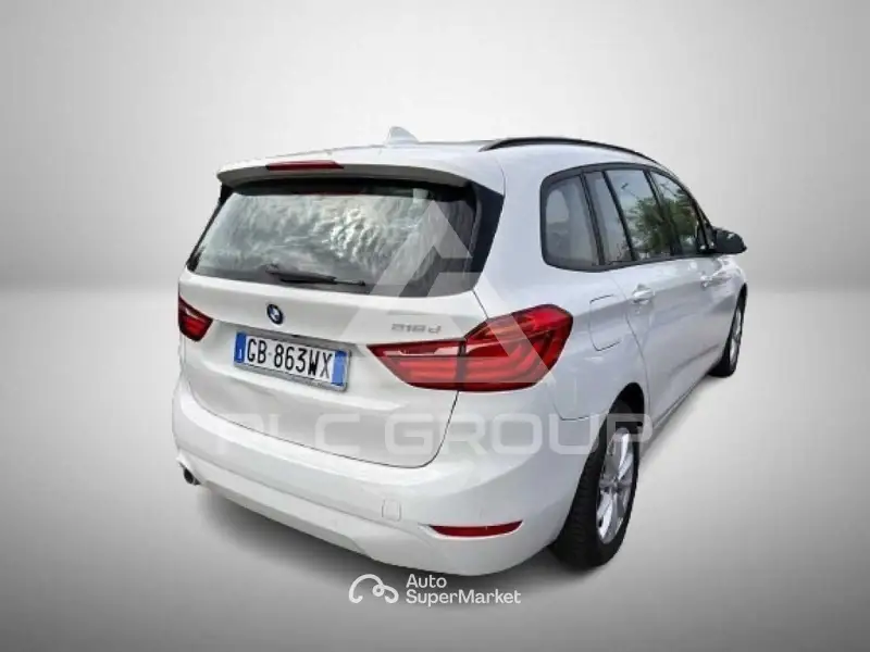 2020 BMW 218