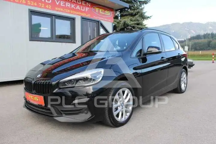 2020 BMW 218