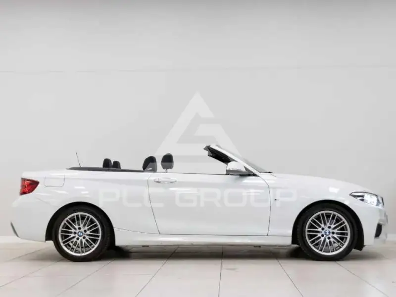 2020 BMW 218