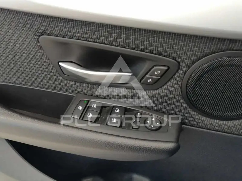2020 BMW 218