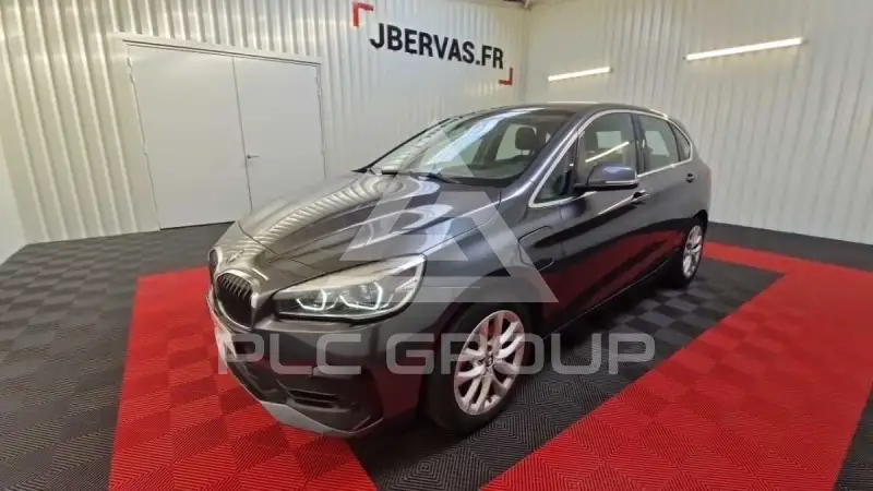 2020 BMW 218