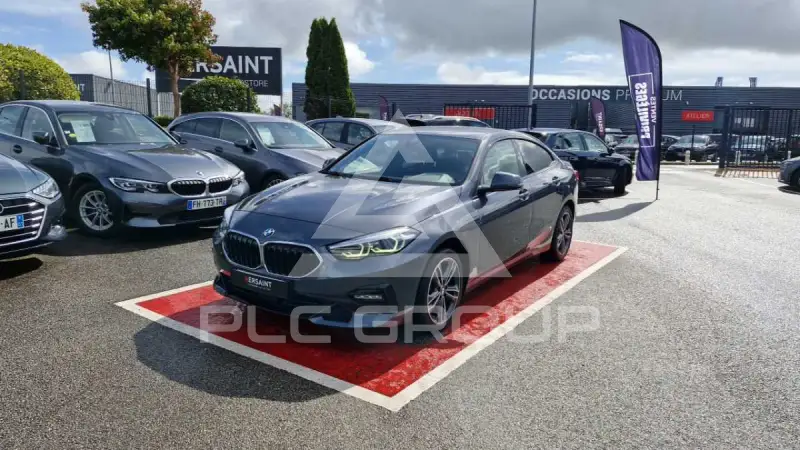 2020 BMW 218