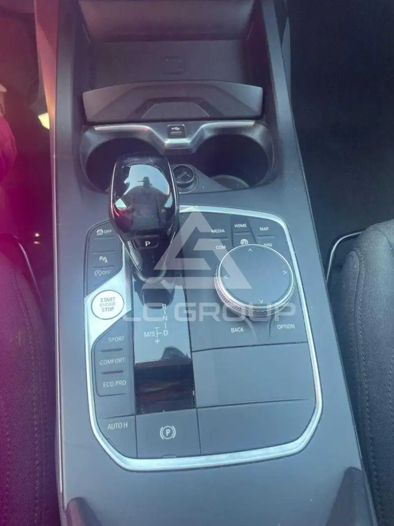 2020 BMW 218