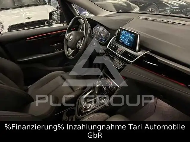 2020 BMW 218