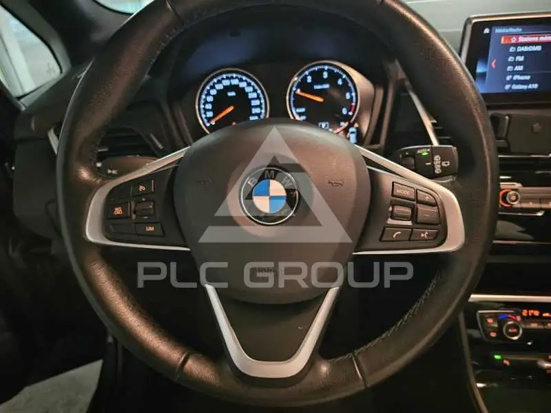 2020 BMW 218