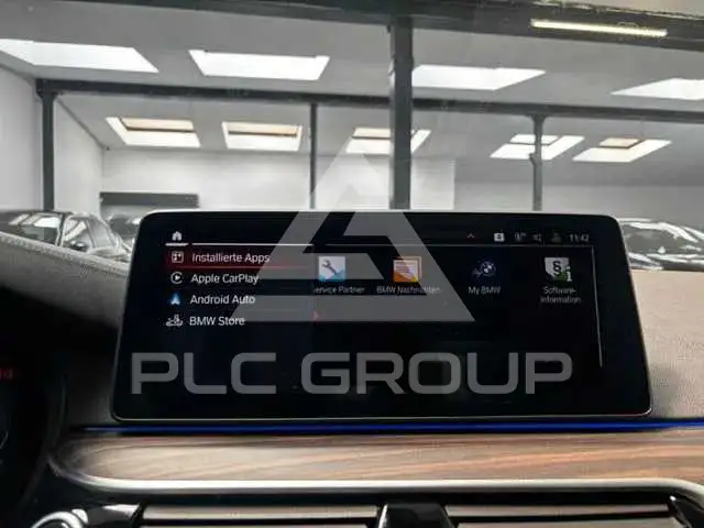 2020 BMW 523