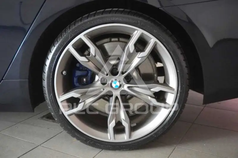 2020 BMW 523