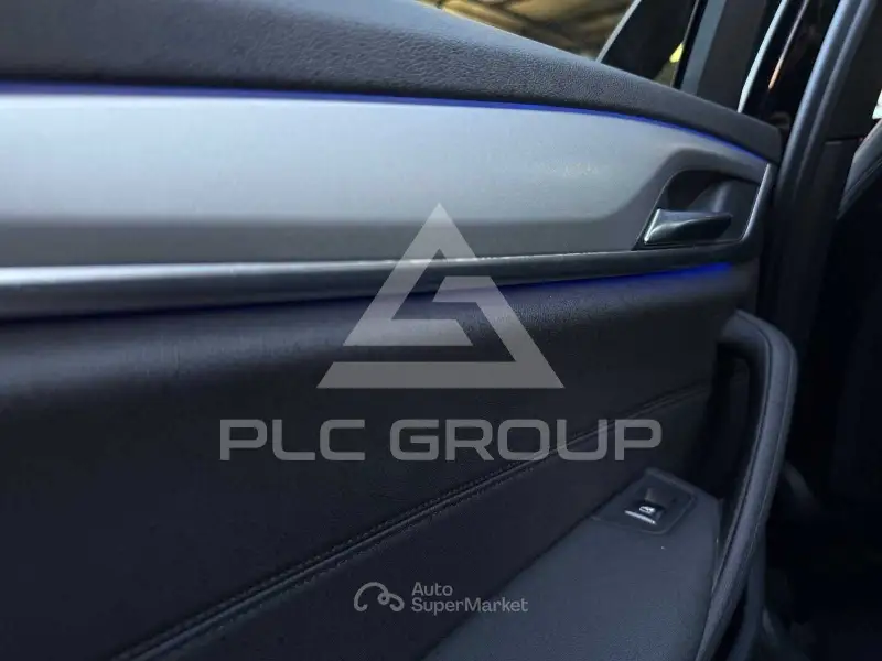 2020 BMW 523
