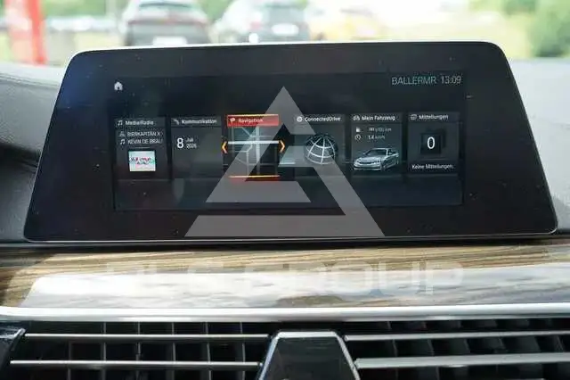 2020 BMW 523