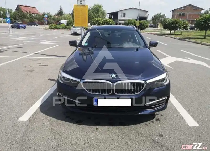 2020 BMW 523