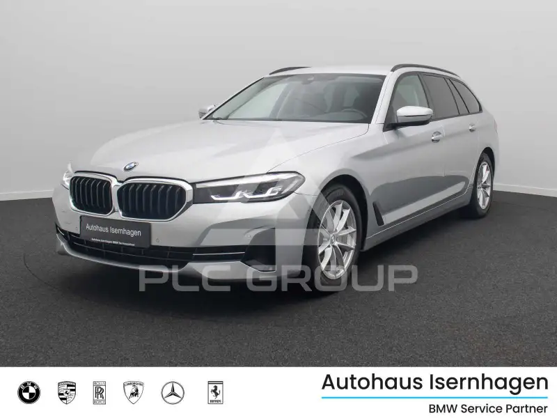 2020 BMW 523
