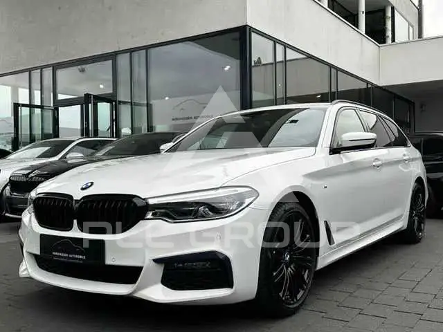2020 BMW 523