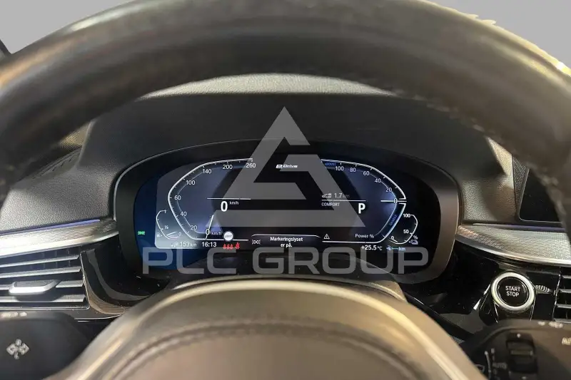 2020 BMW 523