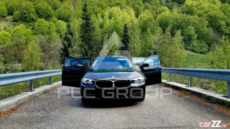 2020 BMW 523