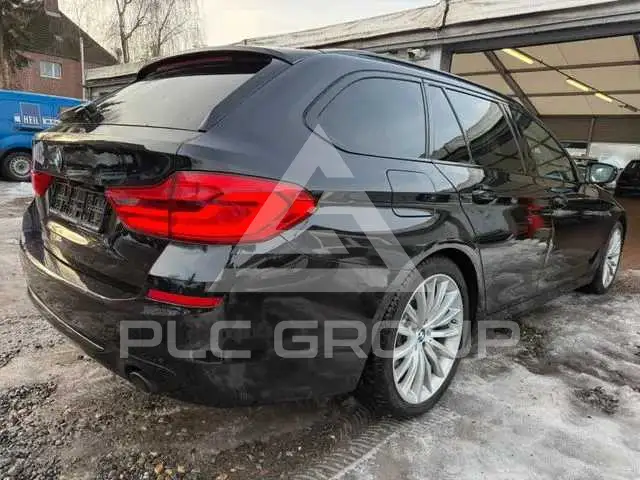 2020 BMW 523