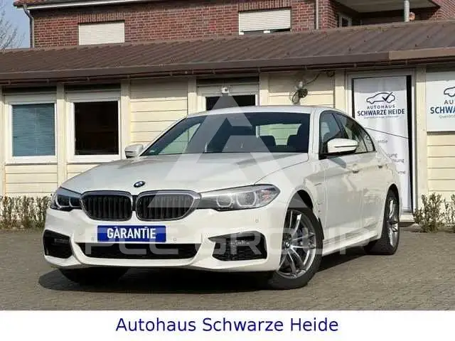 2020 BMW 523
