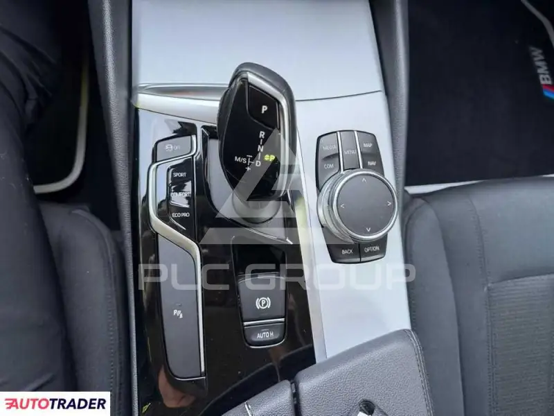 2020 BMW 523