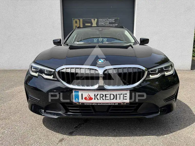 2020 BMW 330