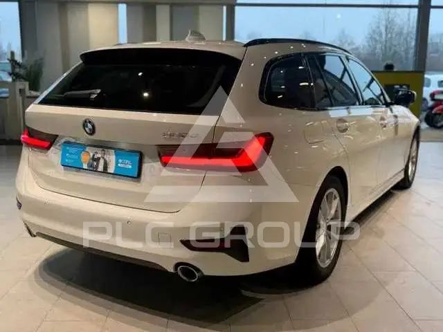 2020 BMW 330