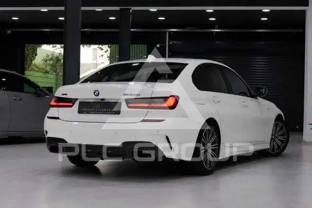 2020 BMW 330