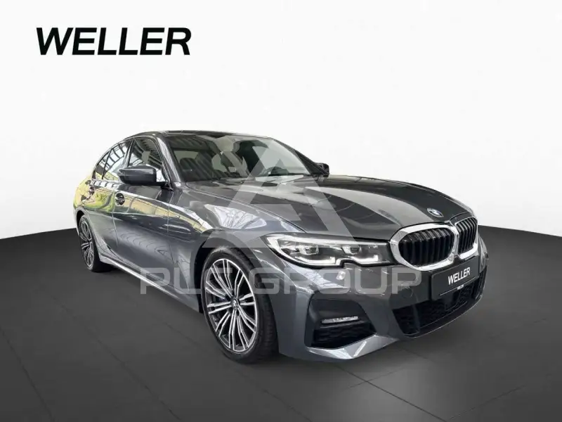 2020 BMW 330