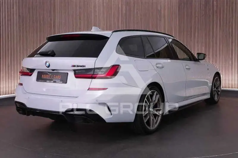 2020 BMW 330