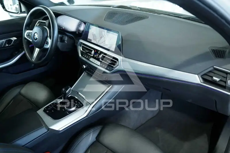 2020 BMW 330