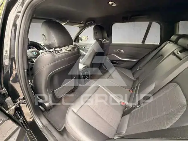 2020 BMW 330