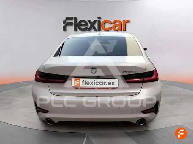 2020 BMW 330