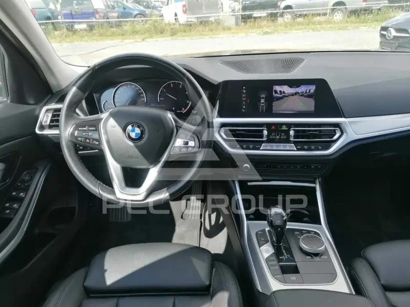2020 BMW 330