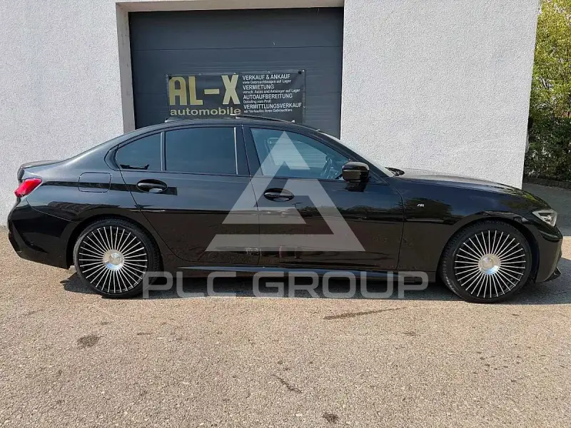 2020 BMW 330
