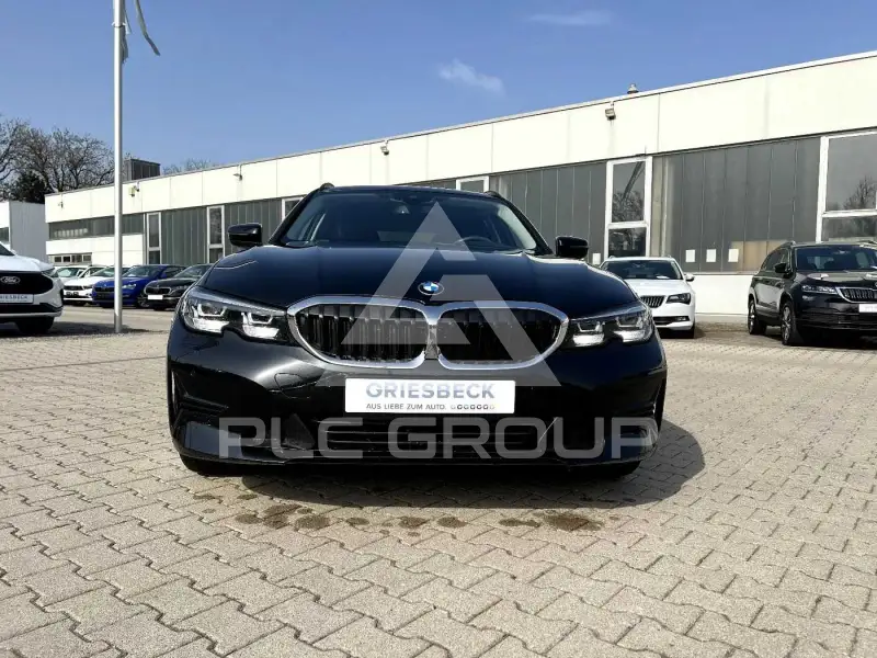 2020 BMW 330