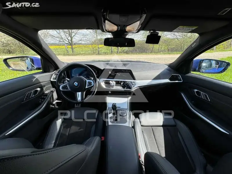 2020 BMW 330