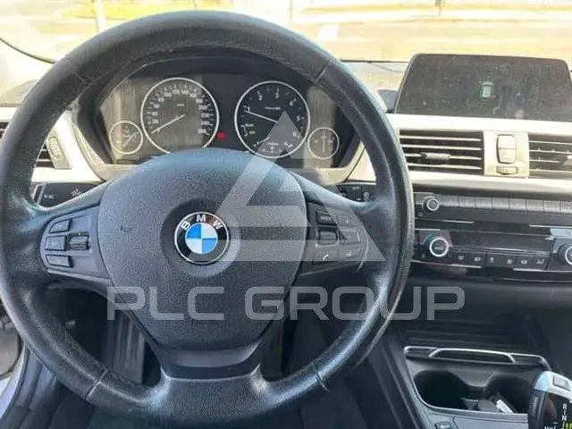 2020 BMW 330