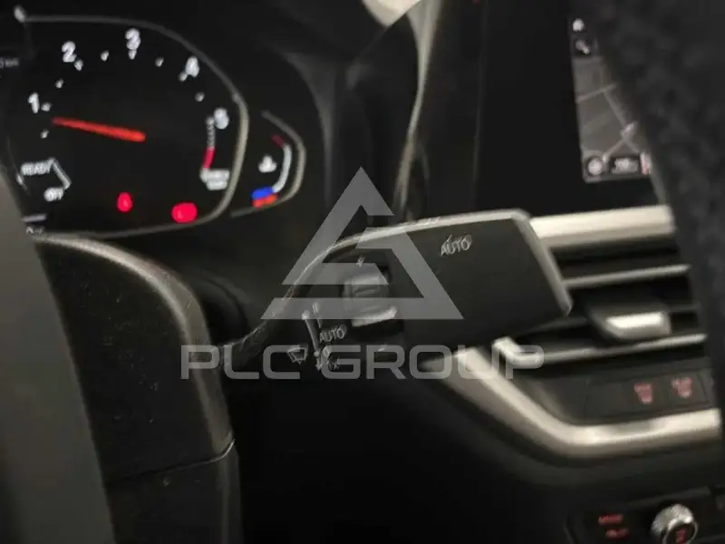 2020 BMW 330