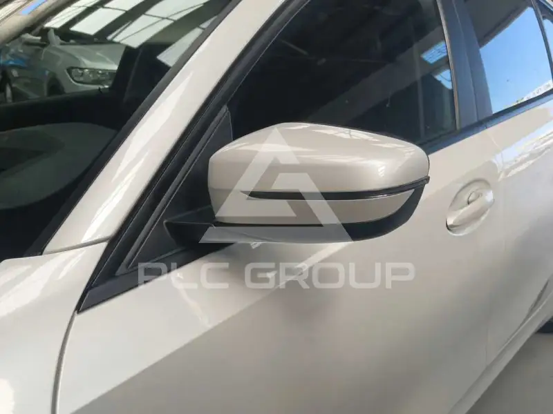 2020 BMW 330