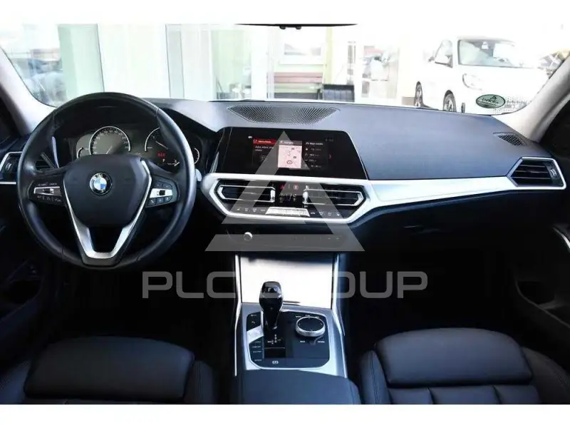 2020 BMW 330