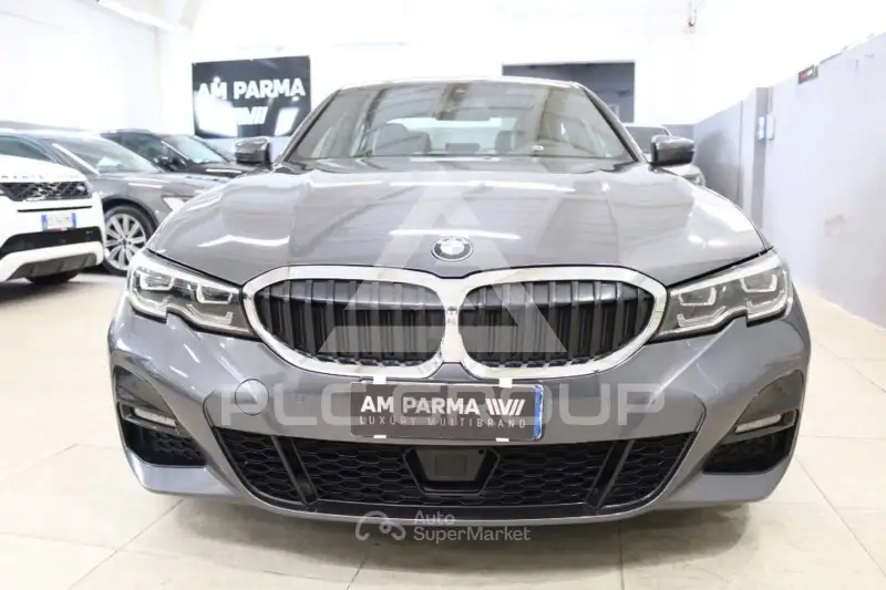 2020 BMW 330