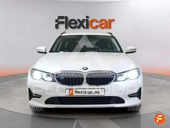 2020 BMW 330