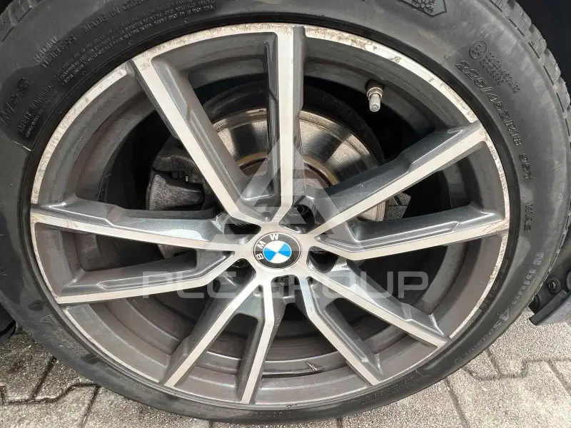 2020 BMW 330