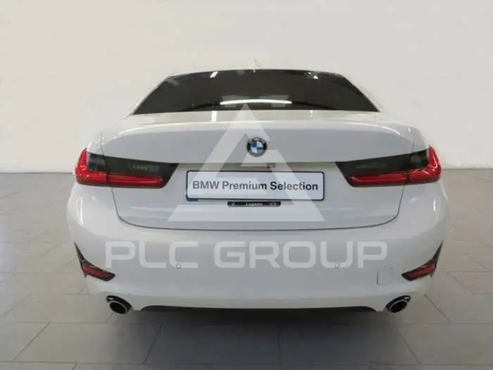 2020 BMW 330