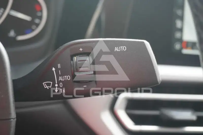 2020 BMW 330