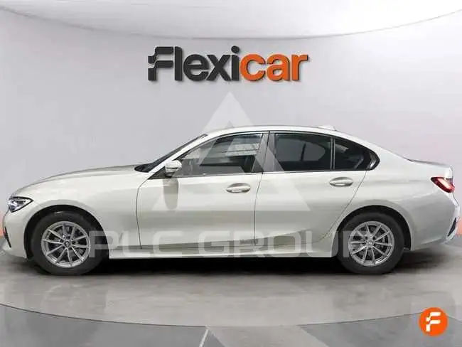 2020 BMW 330