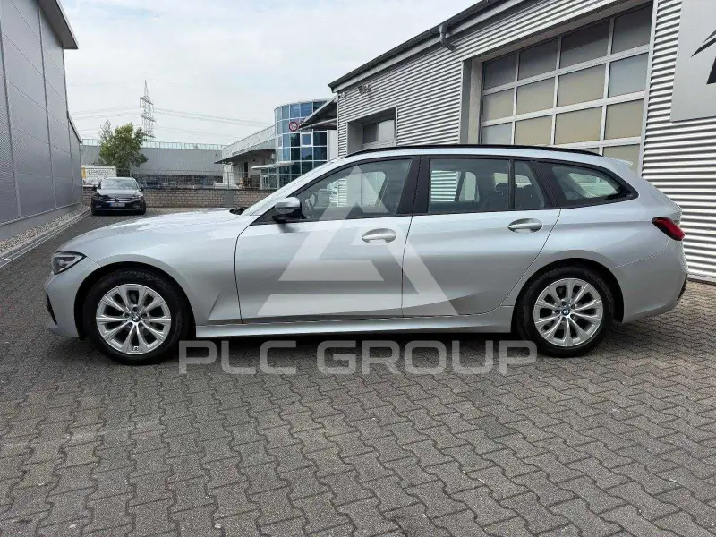 2020 BMW 330