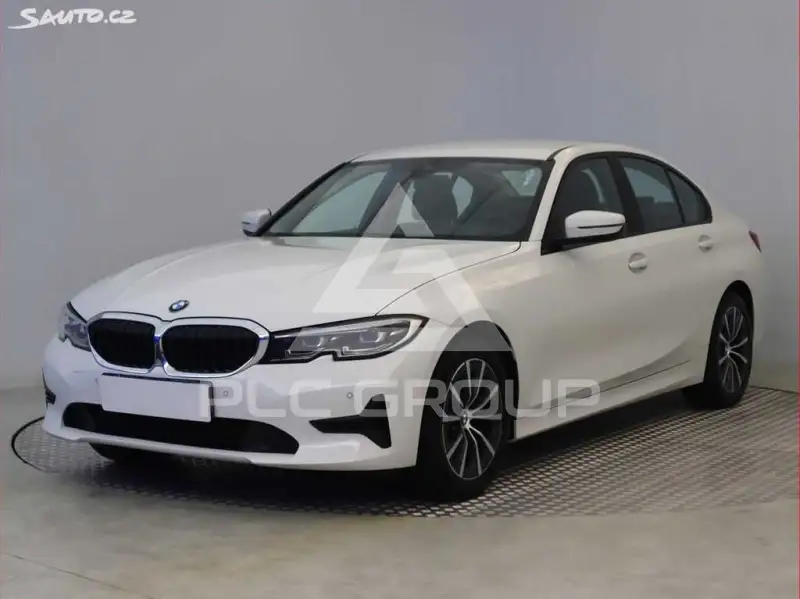 2020 BMW 330