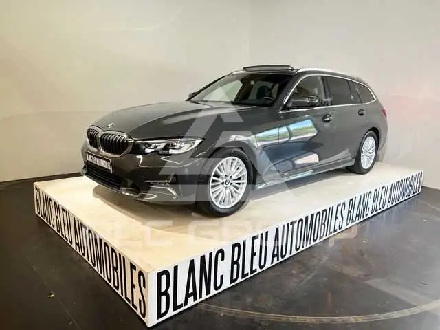 2020 BMW 330