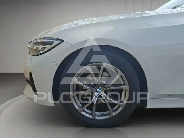 2020 BMW 330