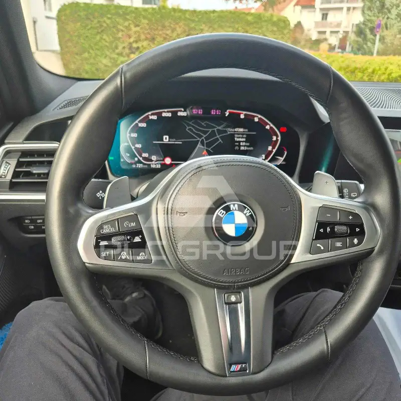 2020 BMW 330